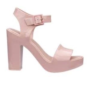 Melissa Mar platforms